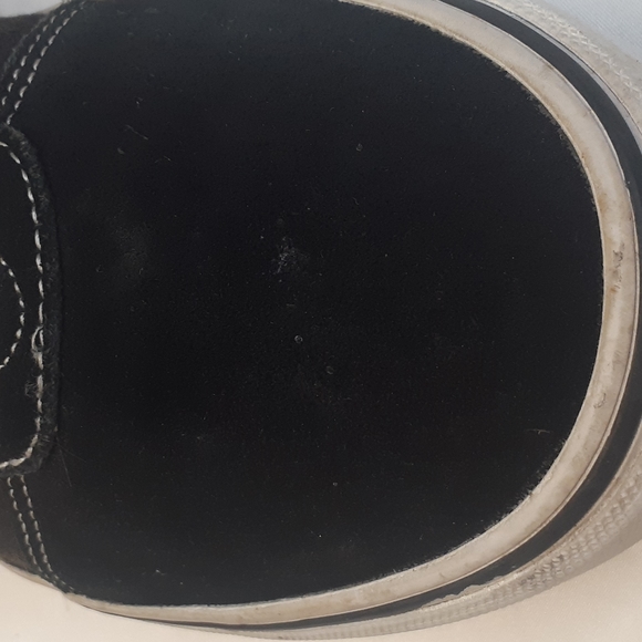 Van's Men's Old Skool Black Suede Skateboard Shoes. - Picture 8 of 11